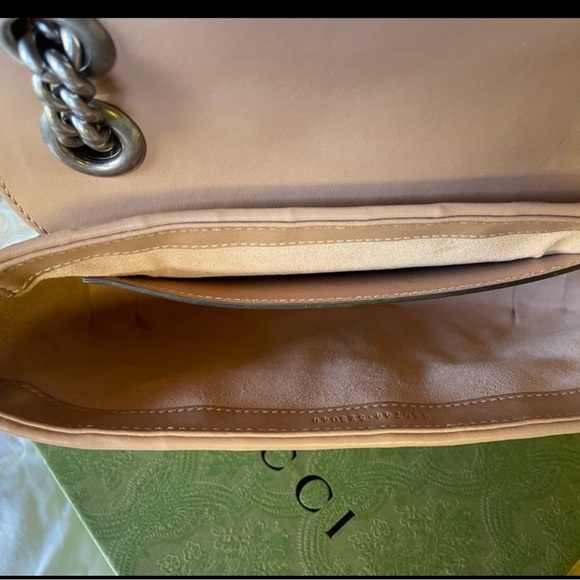 GUCCI 100% Authentic Marmont Beige Shoulder/Crossbody - Picture 3 of 3